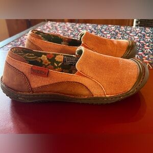 Keen Orange and Brown Espadrilles